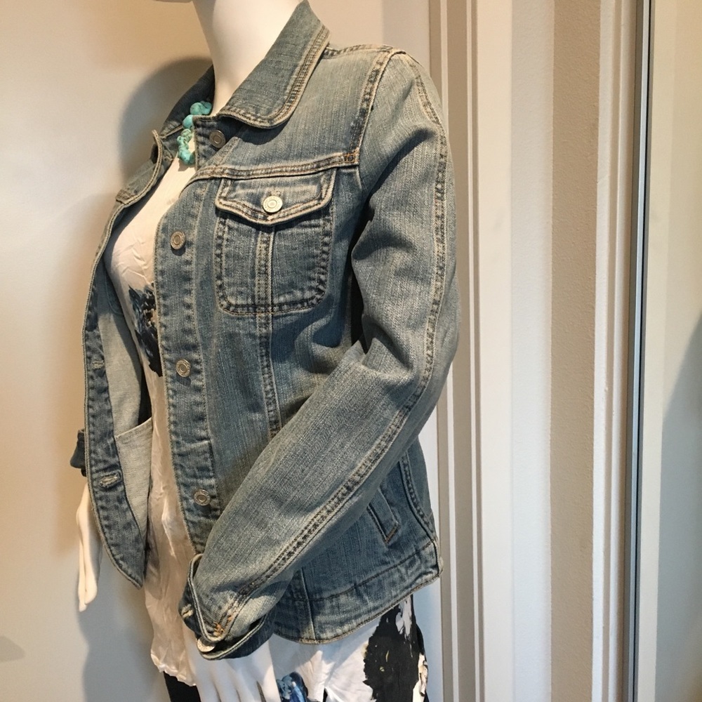 Gap Jean Jacket - image 3