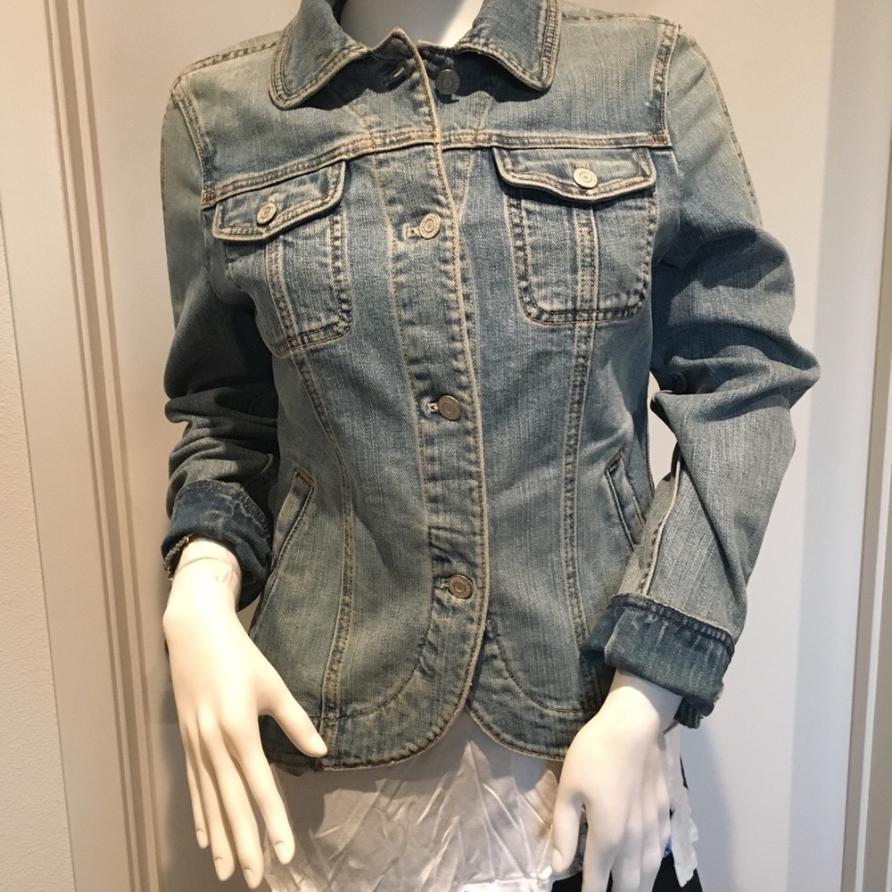 Gap Jean Jacket - image 4