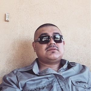 Meet your Posher, Luis