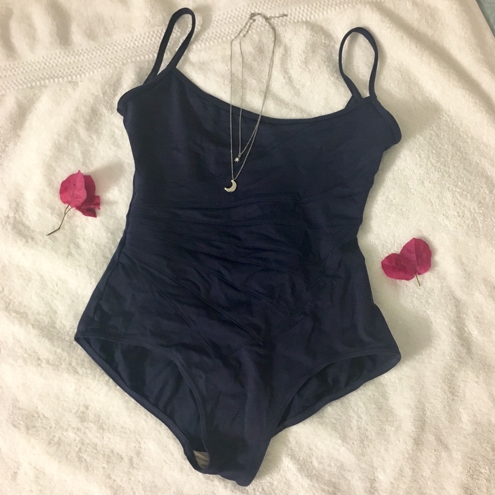 ✨FLASH SALE ✨ Navy bodysuit/leotard