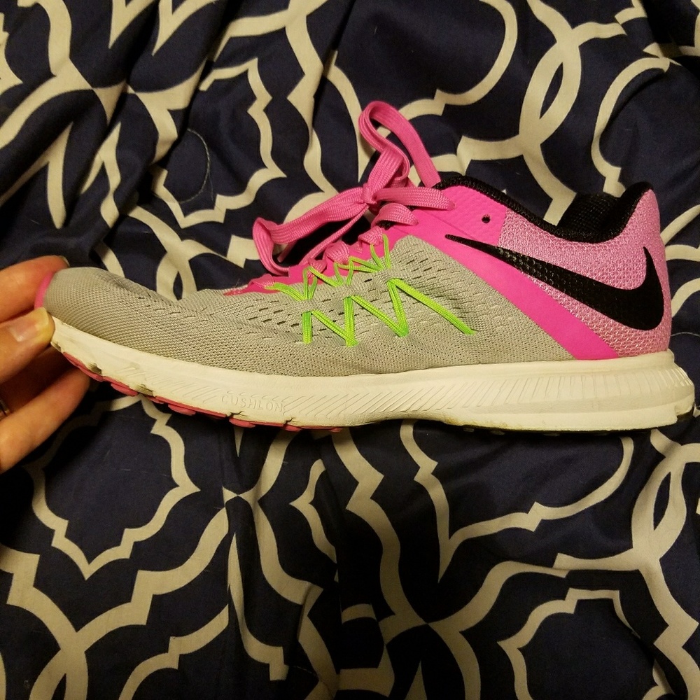 Nike zoom women's size 10
