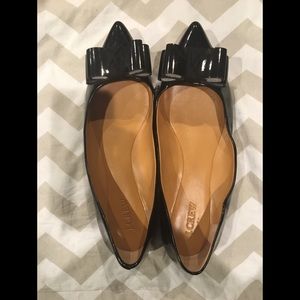 Black patent leather J crew flats - emery