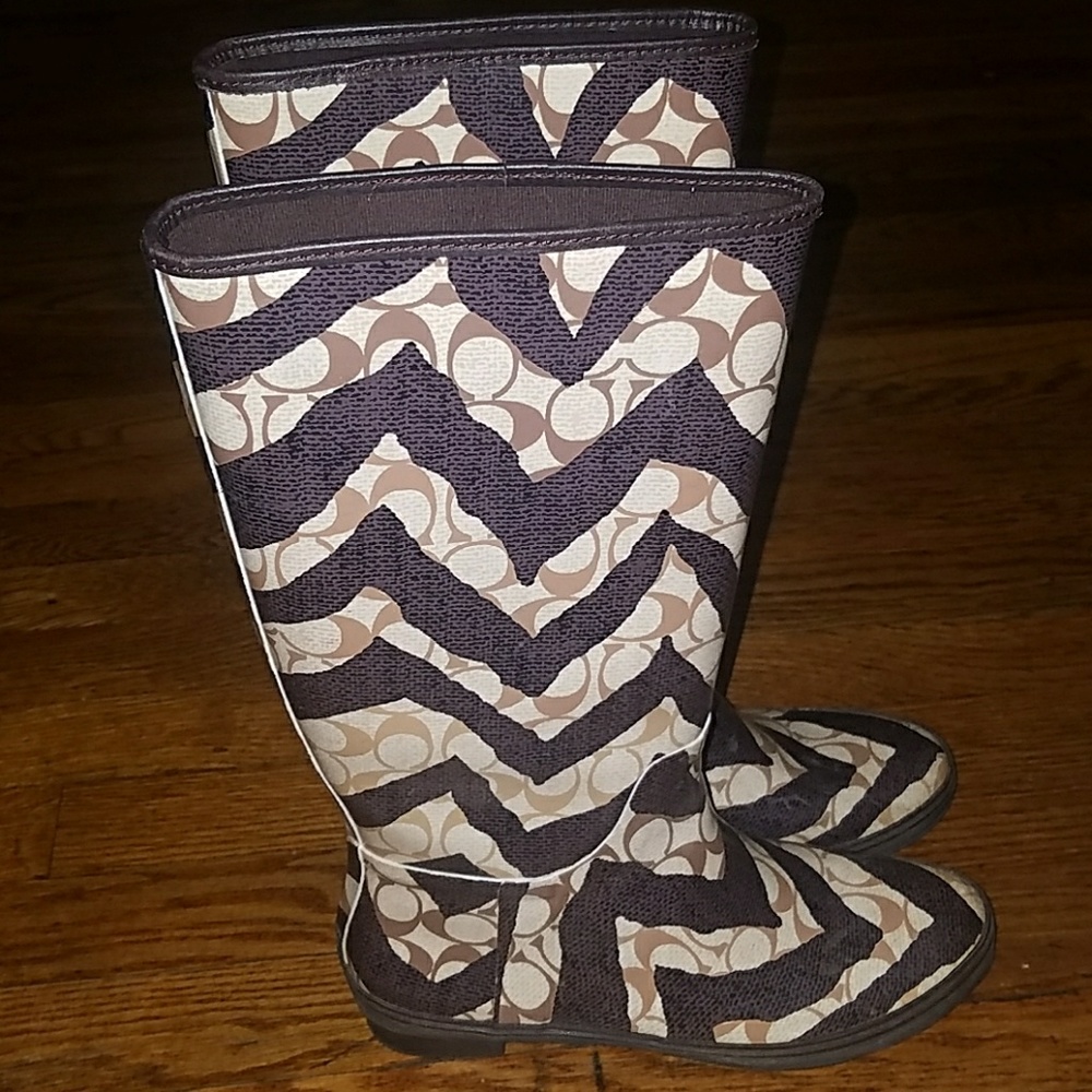 COACH Rainboots - Picture 5 of 8