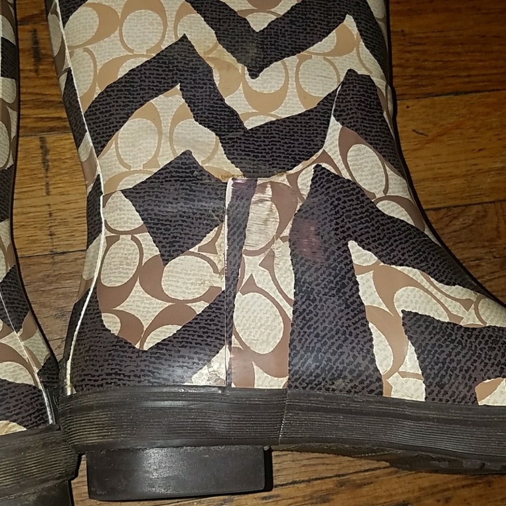 COACH Rainboots - Picture 7 of 8