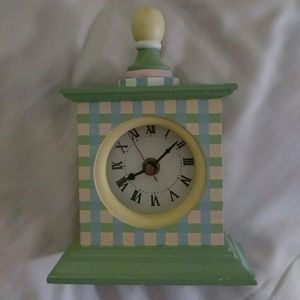 Wooden decorative clock - preloved