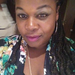 Meet your Posher, Jasina