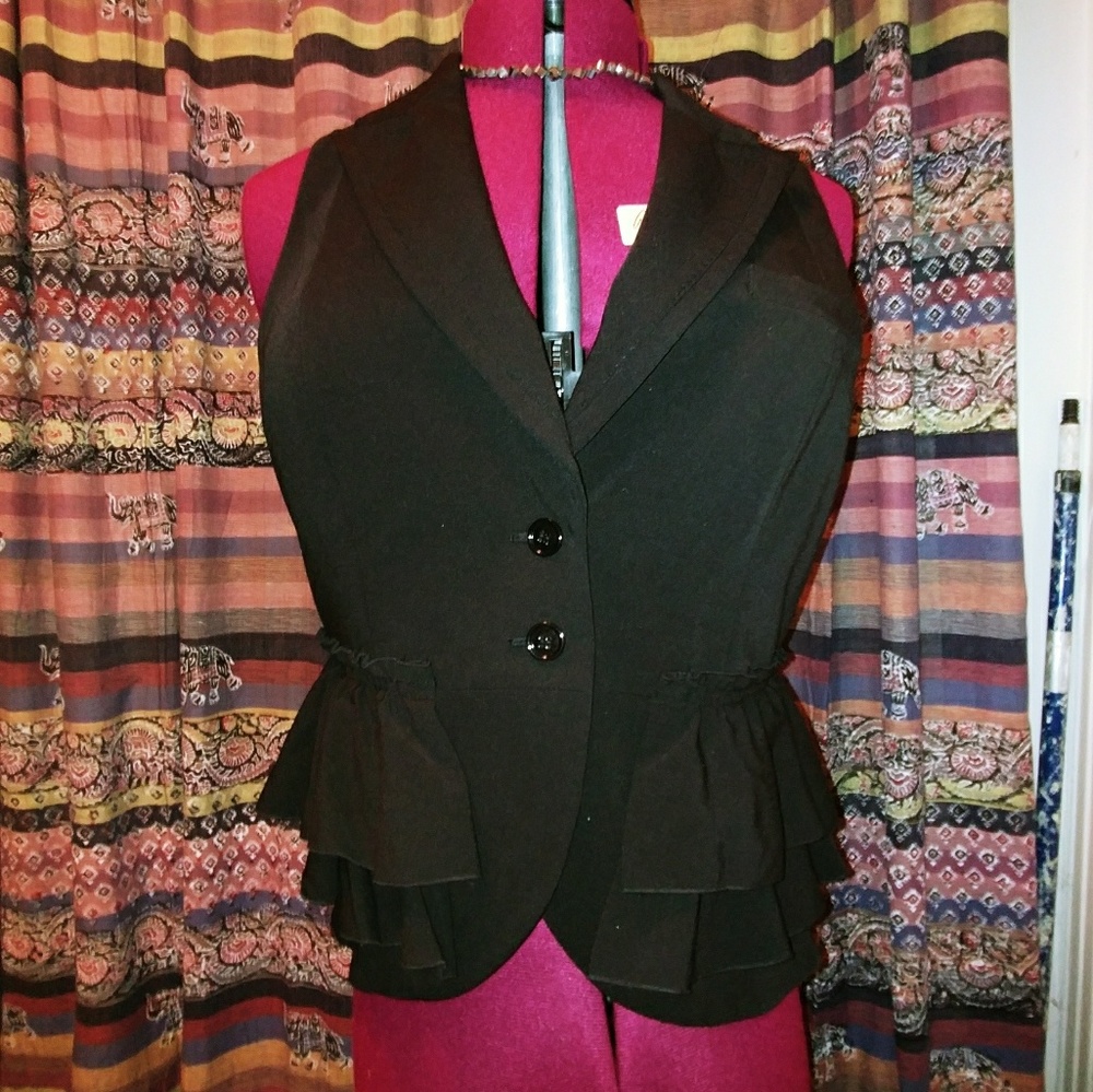 Peplum vest