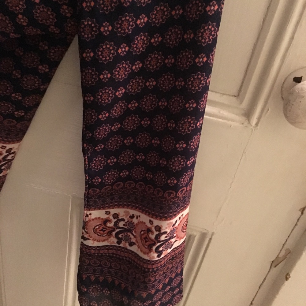 Patterned top - Picture 4 of 5