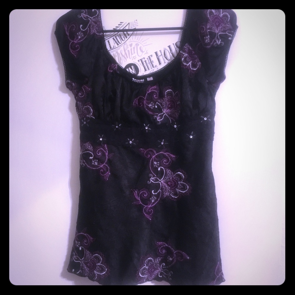 Dress up blouse 👚 pretty