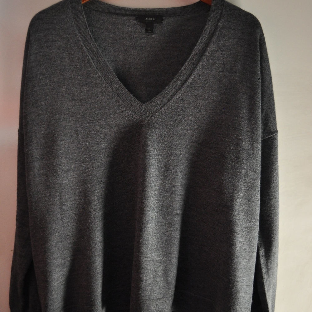 J Crew Vneck Sweater Size L