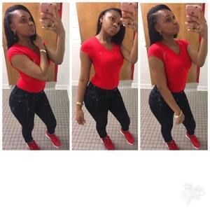 Meet your Posher, Nyiah