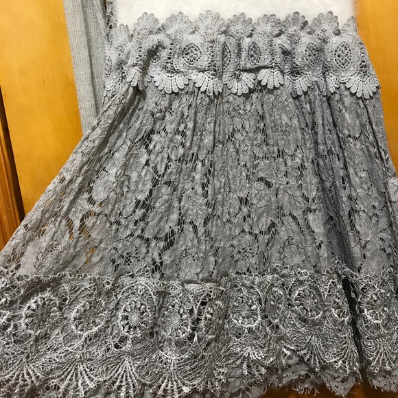 Beautiful gray wintertime dress! - Picture 6 of 8