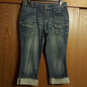 Gitano Button up Capris Size 12 EUC