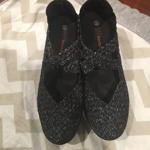 Bernie Mev New York confetti wedges- worn once!