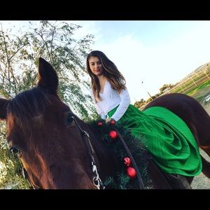 Meet your Posher, Kiana