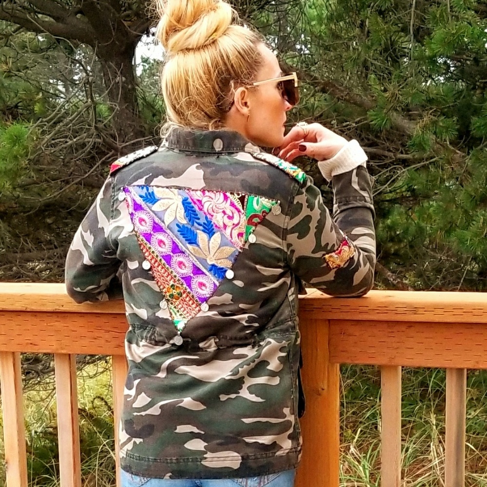 (FINAL CALL/GONE Today 1/19))SARI CAMO JACKET - Picture 2 of 4
