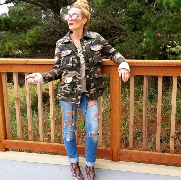 (FINAL CALL/GONE Today 1/19))SARI CAMO JACKET - Picture 4 of 4