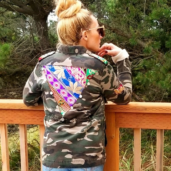 (FINAL CALL/GONE Today 1/19))SARI CAMO JACKET - Picture 2 of 4