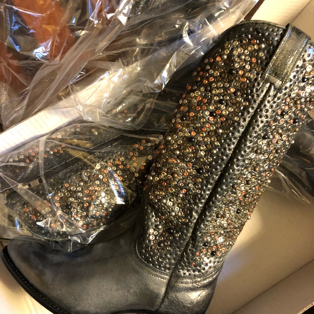 Frye Deborah studded boots