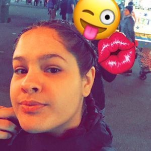 Meet your Posher, Vanessa