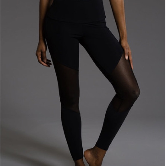 ONZIE High Rise Track Legging - Black Mesh S/M Preowned - Picture 4 of 5