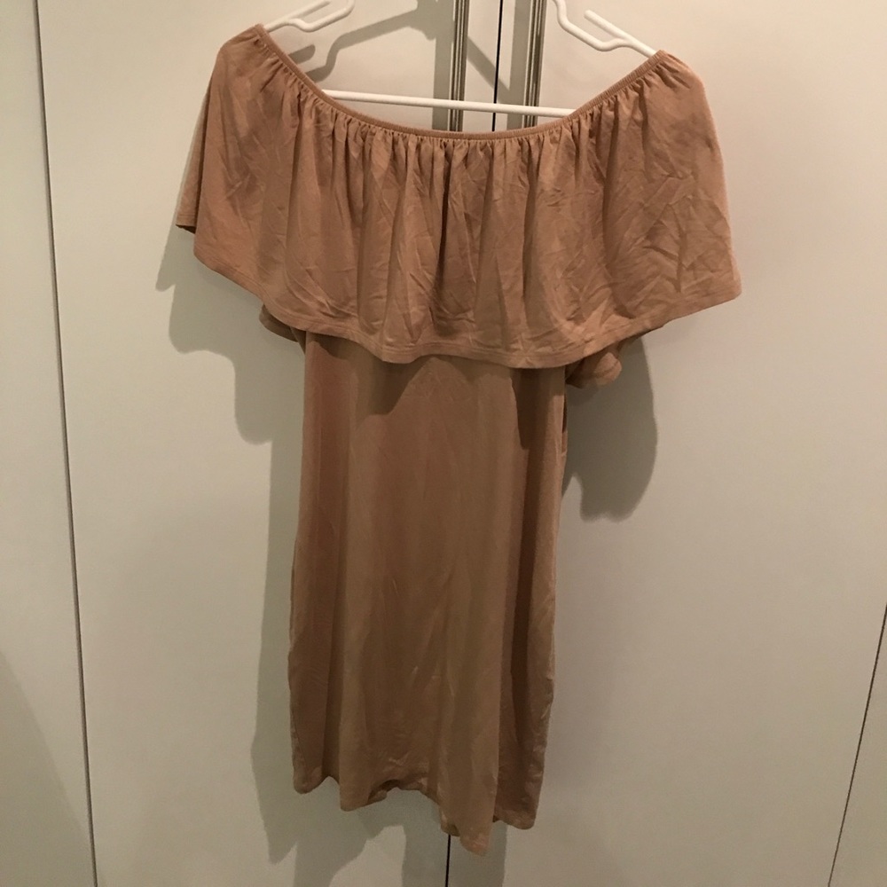 OFF SHOULDER DRESS