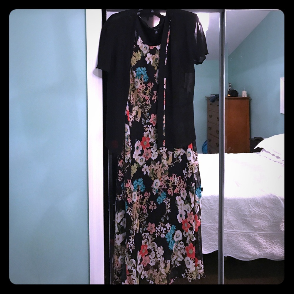 2 piece dress with matching over shirt.