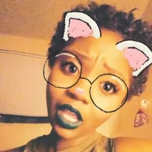 Meet your Posher, Tavia