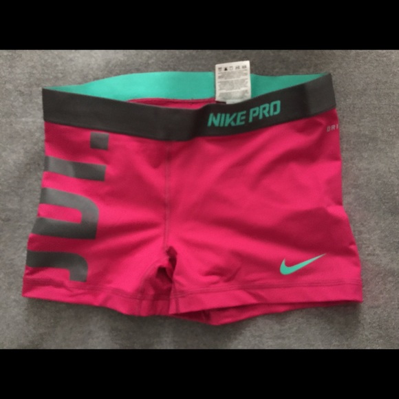 Lot of Nine (9) Nike Pro Women's Shorts- Medium - Picture 7 of 8