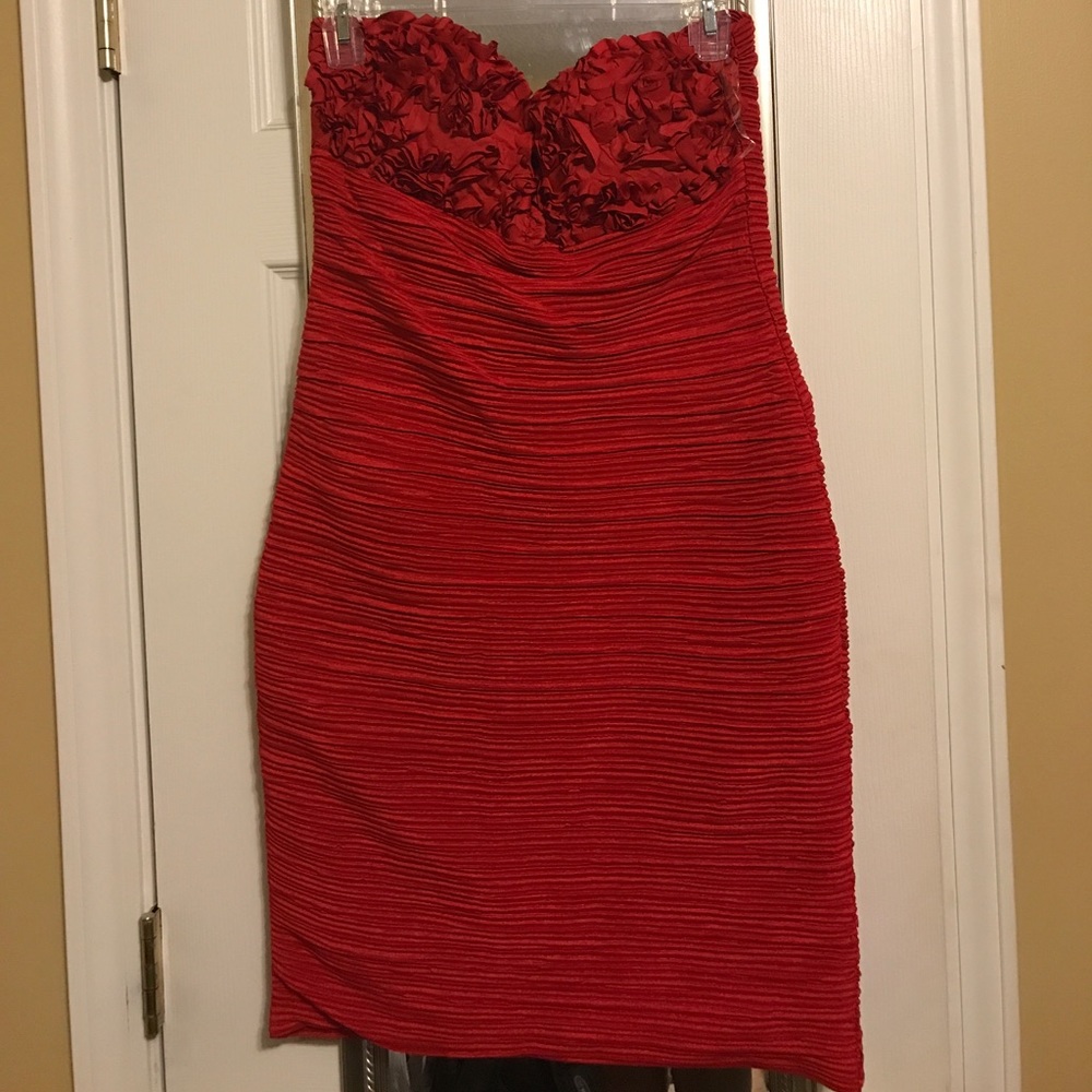 Strapless red dress