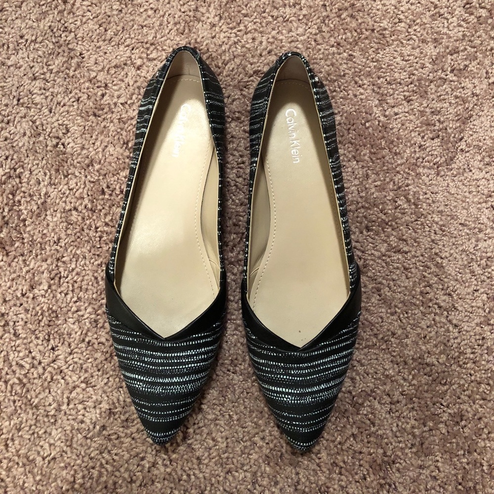 Calvin Klein black white flats leather trim