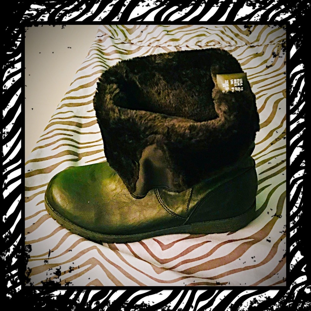 Super Warm & Rugged Boots.