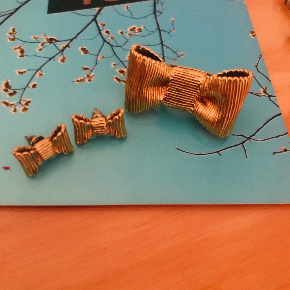 Kate Spade Bow Ring & Earrings