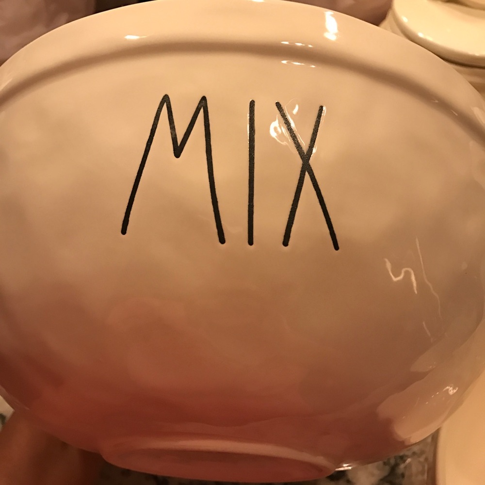 Reserved for Lizette Saladrigas