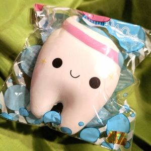 CUTIE CREATIVE JUMBO SCENT SLOW RISE TOOTH SQUISHY