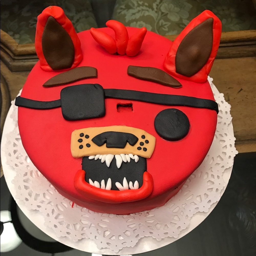 Meet your Posher, Liz