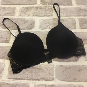 NWOT Marilyn Monroe Front Clasp Black and Nude Bra