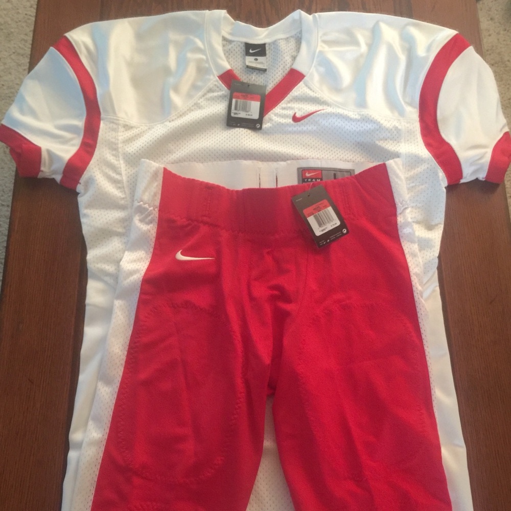 🏈NIKE MENS FOOTBALL 🏈 SET