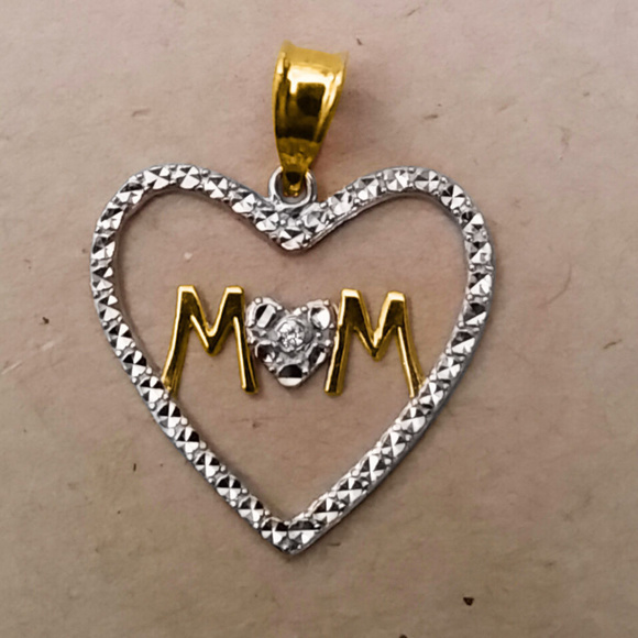 10kt Gold Diamond Accent Mother's Day Pendant - Picture 1 of 1