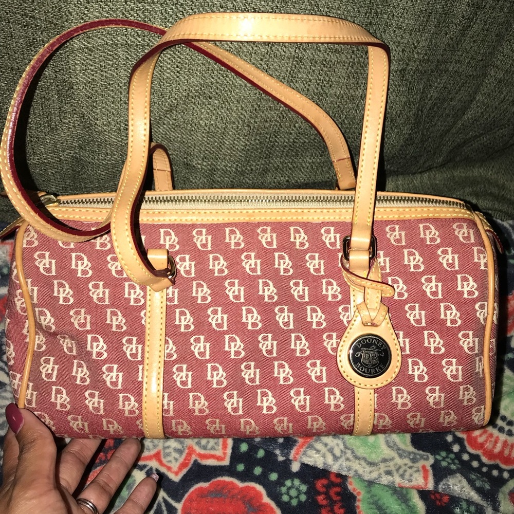 Dooney & Bourke Classic Barrel canvas bag
