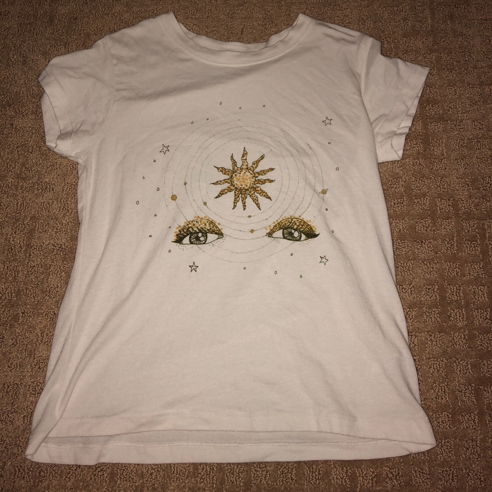 Soft white Cotten tee with print