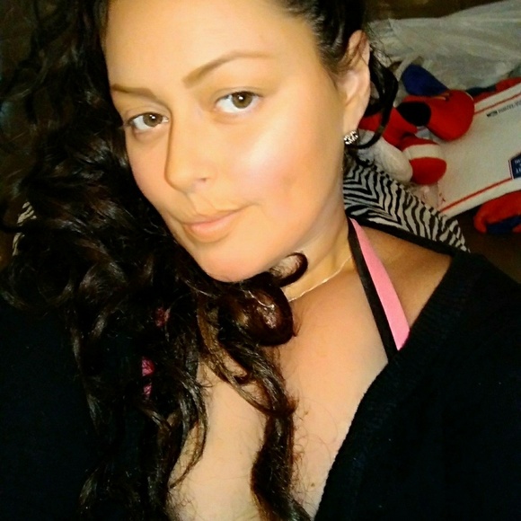 Meet your Posher, Liss - Picture 2 of 4