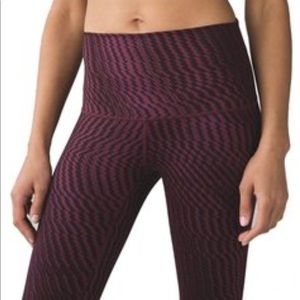 Lululemon high waisted wunder under leggings 4
