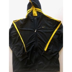 🔸Vintage Nike black and Yellow zipper Jacket
