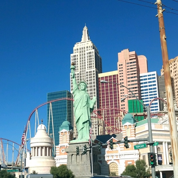 Meet your Posher, Angelita - Picture 1 of 1