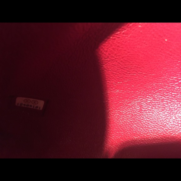 Chanel - Picture 5 of 8