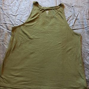 Olive high-low hem tank top
