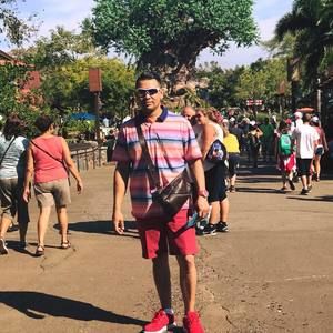 Meet your Posher, Samuel