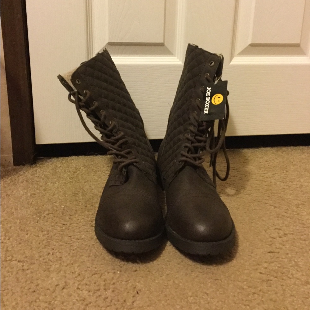 Joe Boxer brown women’s boots