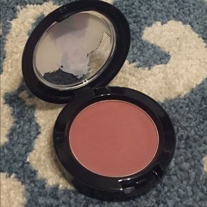 MAC VENOMOUS VILLAINS POWDER BLUSH